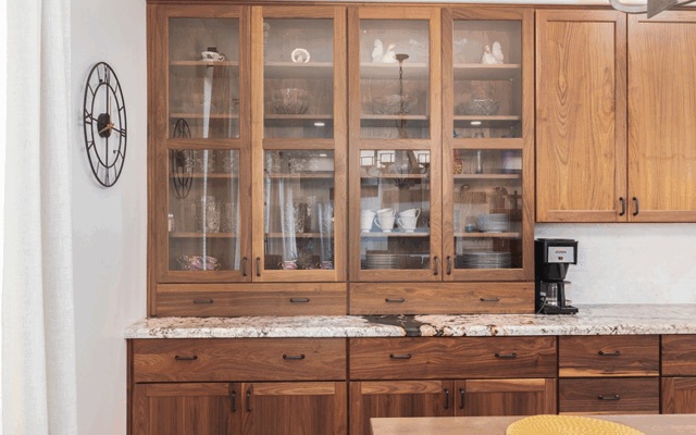 semi-custom-starmark-cabinets-in-a-beautiful-north-phoenix-03